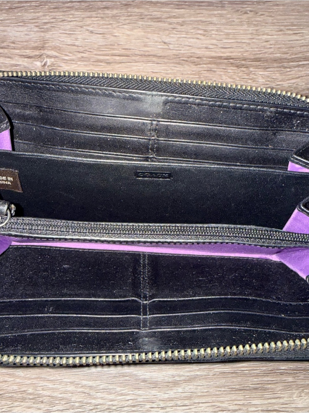 Coach Patchwork Zip-Around Wallet in Black and Neutral Tones - Picture 2 of 2